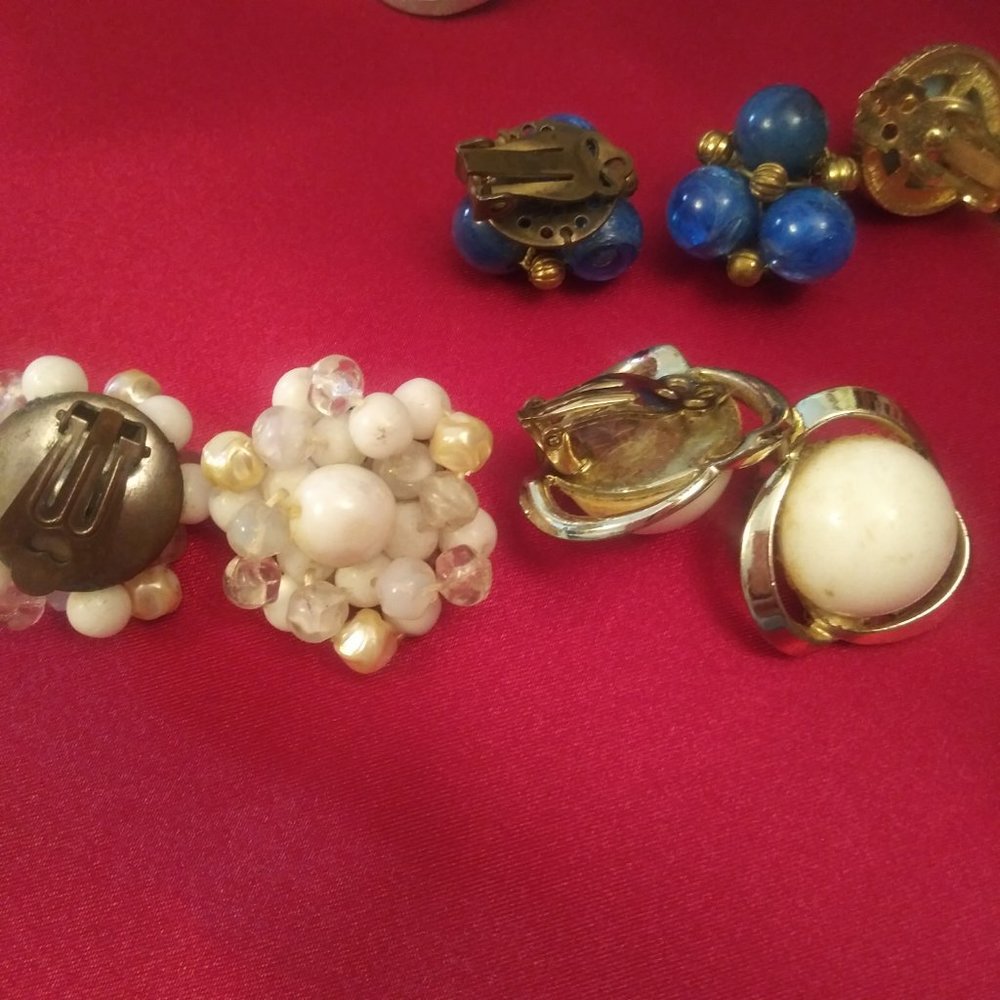2297 Lot of 14 Pair Vintage Clip On and Screw Back Earrings - Picture 7 of 8